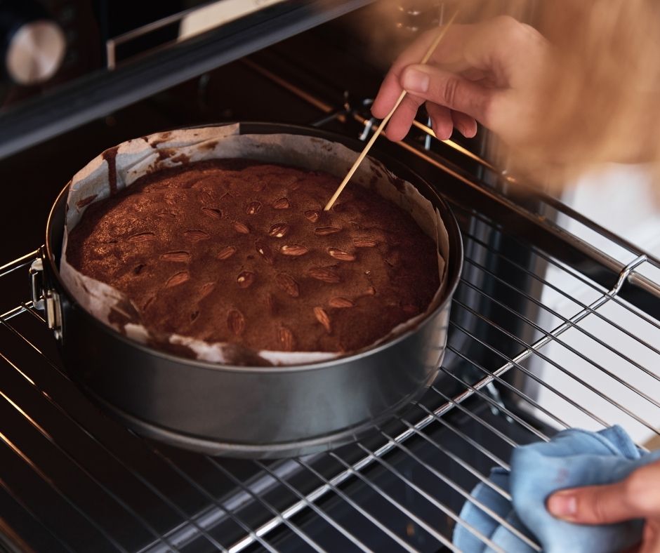 Cooker Cake | Pressure Cooker Cake Recipe